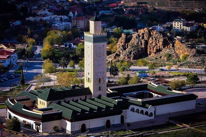 Middle Atlas Mountain Day Trip From Fes