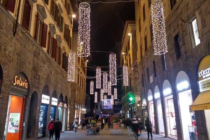 Christmas Lights Private Photo Tour in Florence