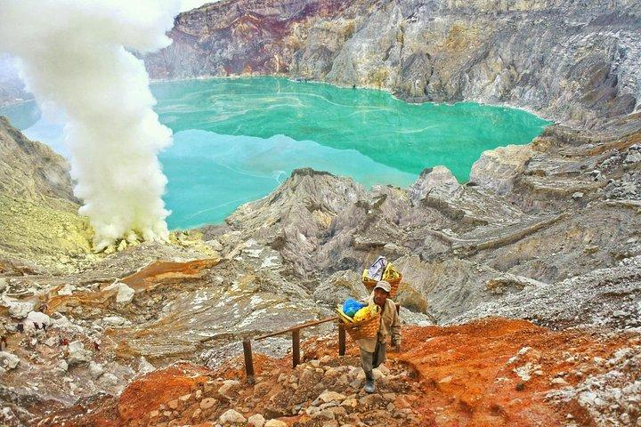 Tour di Bromo Ijen da Surabaya (3D2N)