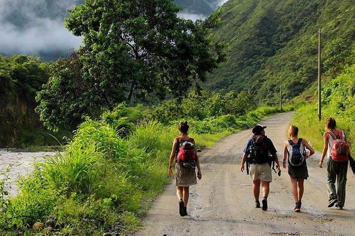 Inca Jungle Trail 4D/3N to Machu Picchu with Train Return