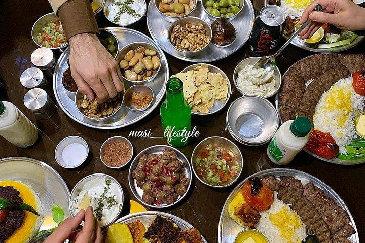 Tour privato di Halal Sintra con pranzo per musulmani e biglietti per Pena