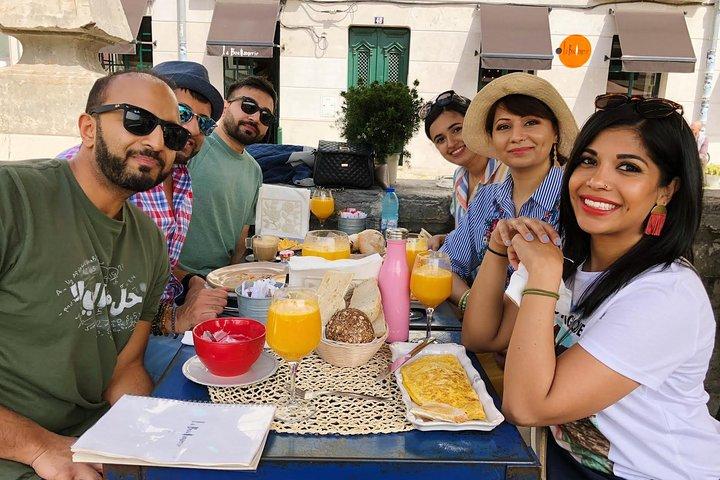 Tour privato di Halal Sintra con pranzo per musulmani e biglietti per Pena