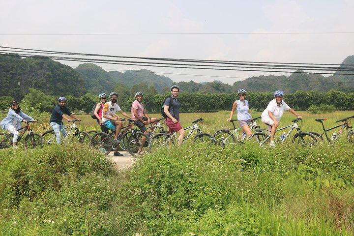 Ninh Binh & Cuc Phuong National Park 2-daagse tour