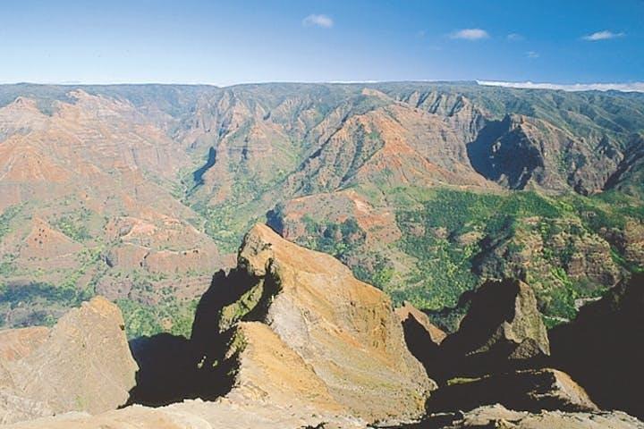 カウアイ島クルーズ客船ショア・エクスカーションワイメア・キャニオンへの旅