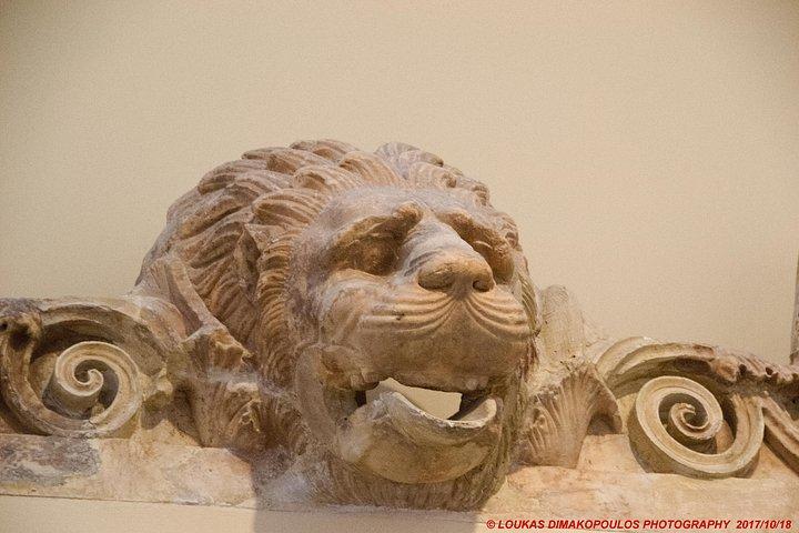 アテネからのデルフィ往復プライベート送迎