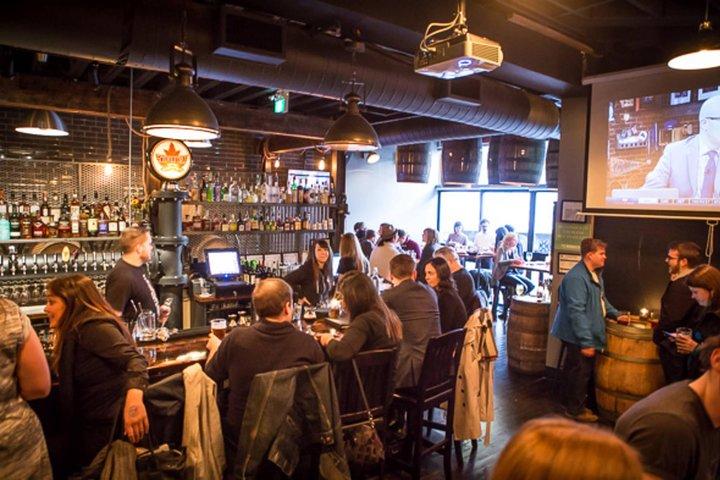 Bristol Private Pub Hopping und Sightseeing mit lokalem Guide