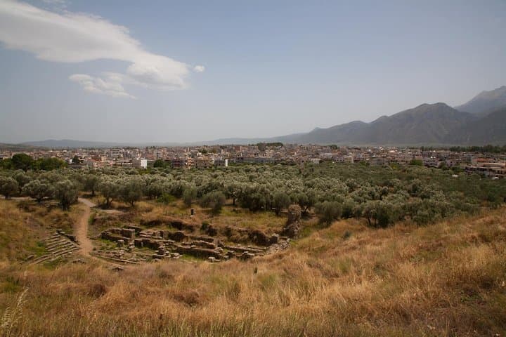 Full Day Tour to Ancient Sparta, Kaiadas, Mystras, Including Meal