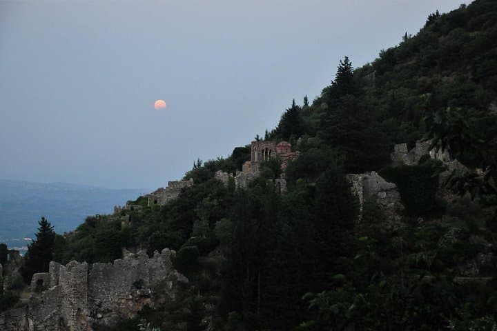Full Day Tour to Ancient Sparta, Kaiadas, Mystras, Including Meal