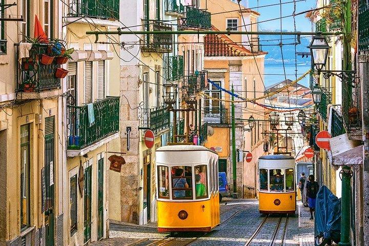 Lisbon Private Tour – Belém, Alfama & Historic City Highlights
