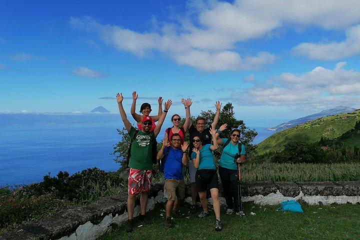 S. Jorge Van Tour - Día completo con actividades