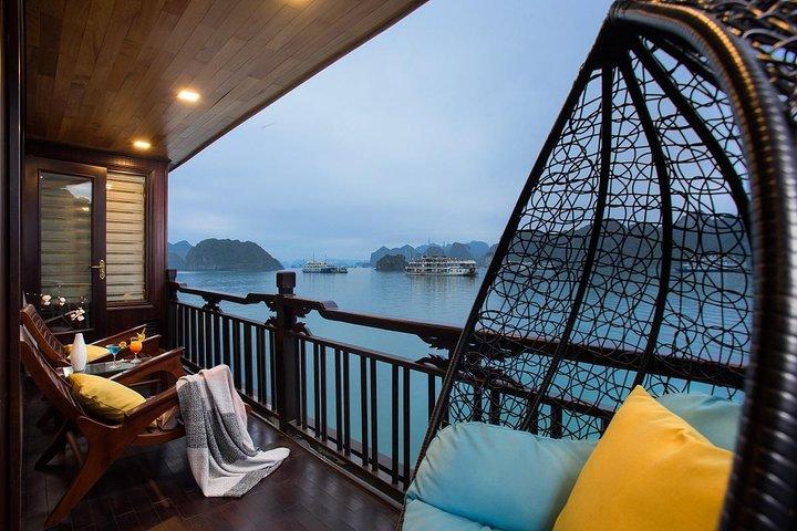 2D1N HaLong - LanHa Bay 5étoiles (Bancony Cabin,Repas,Grotte,Kayak)