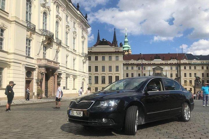 Lyxig privat Prag flygplats transfer