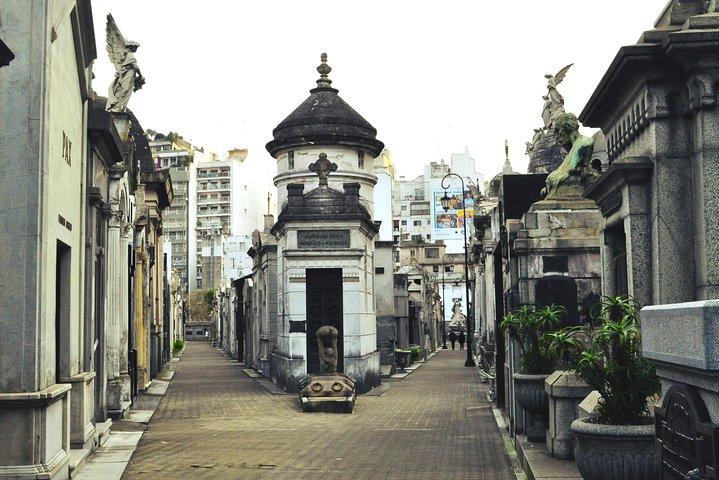 Tour del Cementerio de Recoleta - Inglés