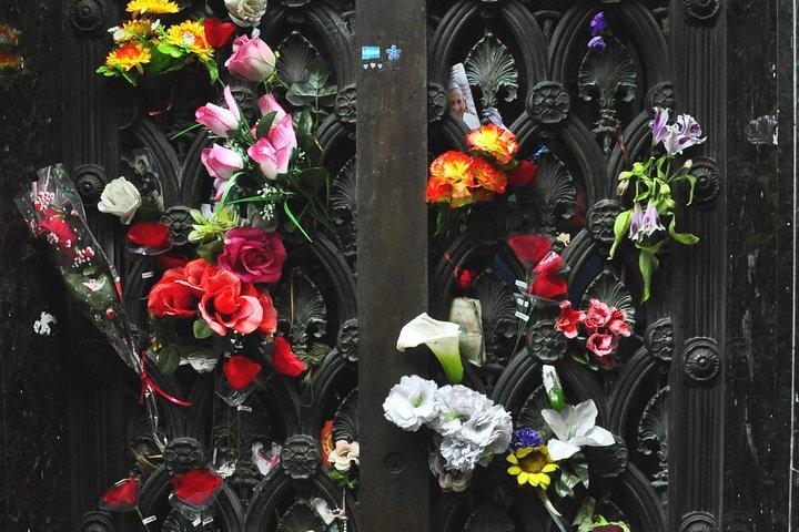 Tour del Cementerio de Recoleta - Inglés