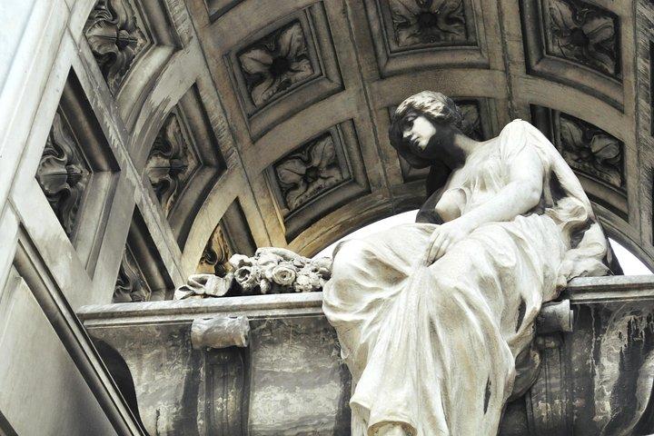 Tour del Cementerio de Recoleta - Inglés