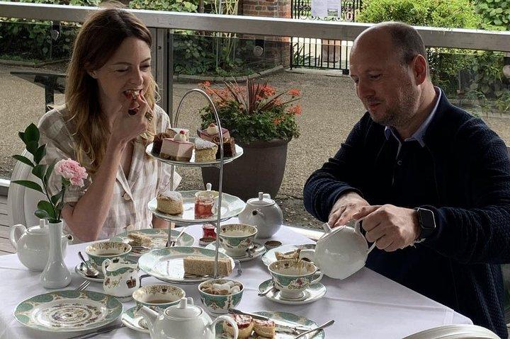 Tour VIP del giardino di Kensington Palace con Royal High Tea