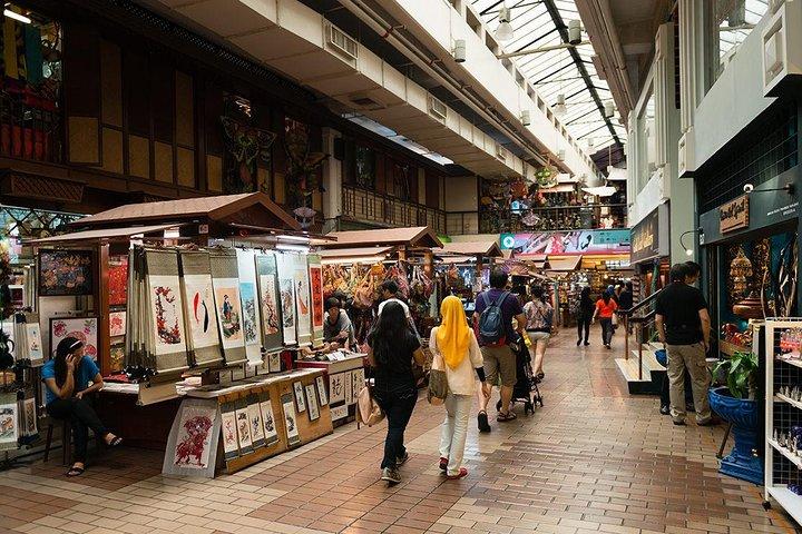 Heldagstur i Putrajaya, Kuala Lumpur City och Batu Caves