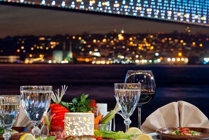 Crociera con cena al Cairo e spettacolo sul Nilo _Memphis cruise