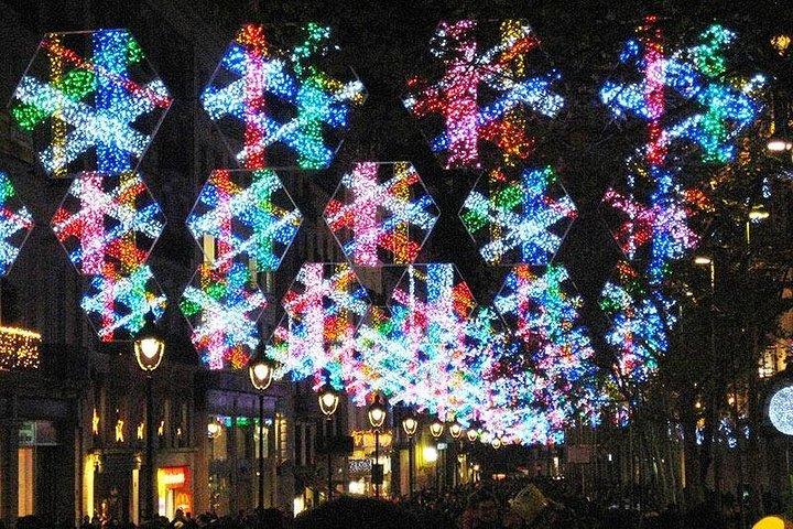 バルセロナプライベートクリスマスツアー：大聖堂、市場、チュロス