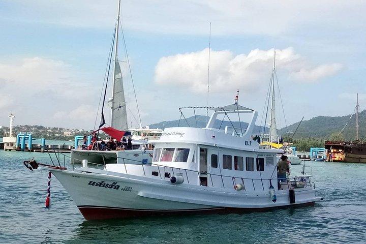 Barco de pesca privada TROLLING & SPINNING From Phuket