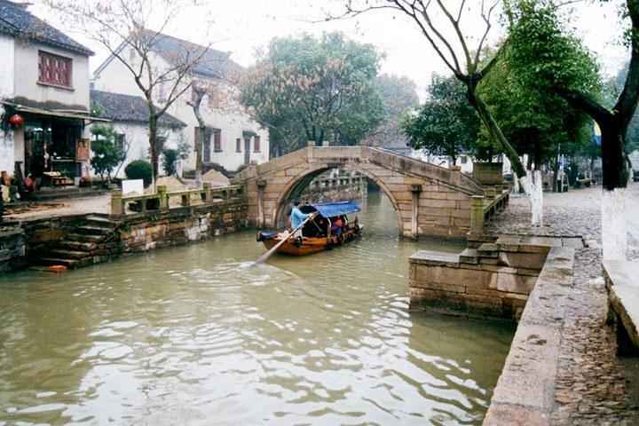 Suzhou Tagestour von Shanghai zum Classical Garden, Tongli Water Town