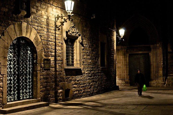 Barcelona Ghosts & Legends Tour
