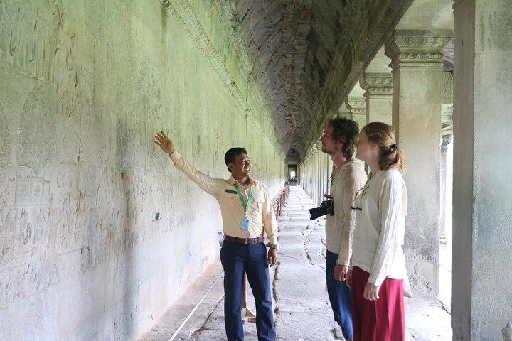 Lille gruppe: Angkor Wat-tur med solnedgang