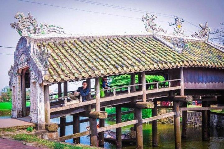 Privat transfer från Hue till Hoi An med fantastiska stopp