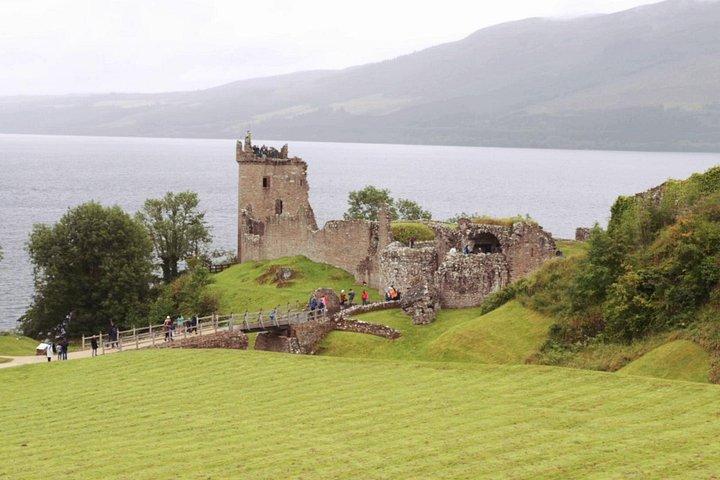 Loch Ness Inverness and Urquhart Castle