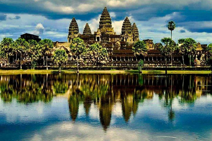 Excursão particular de dia inteiro em Angkor pela Lexus