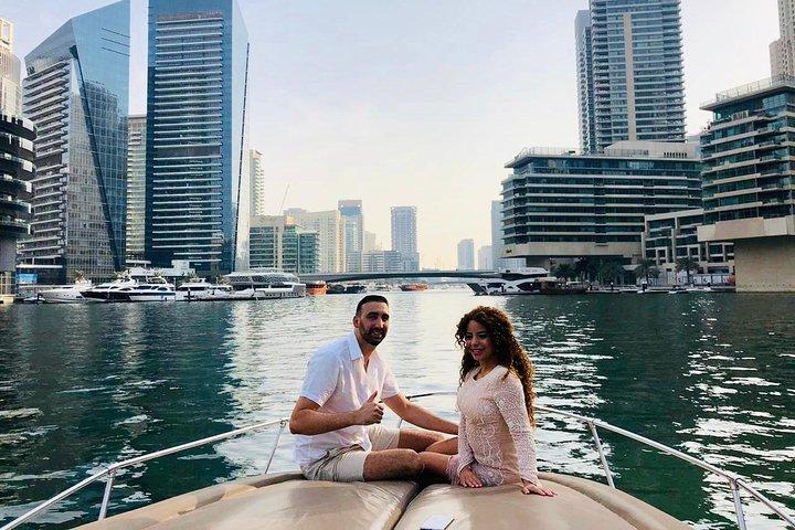 Dubai 1h évasion en mer: petite escapade!