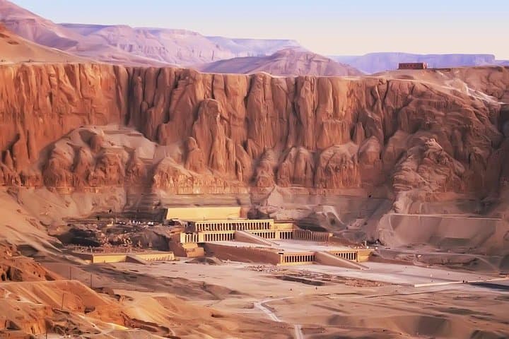 Explore Luxor: West & East Banks Plus Hot Air Balloon Ride