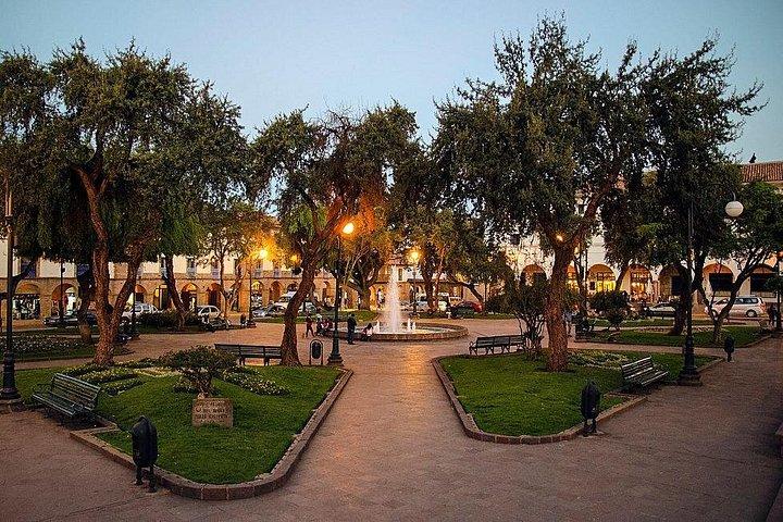 Cusco Markets and Ruins Small Group Tour