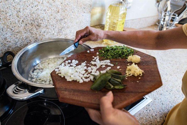 Cours privé de cuisine malaise au Cap à Lorette Home