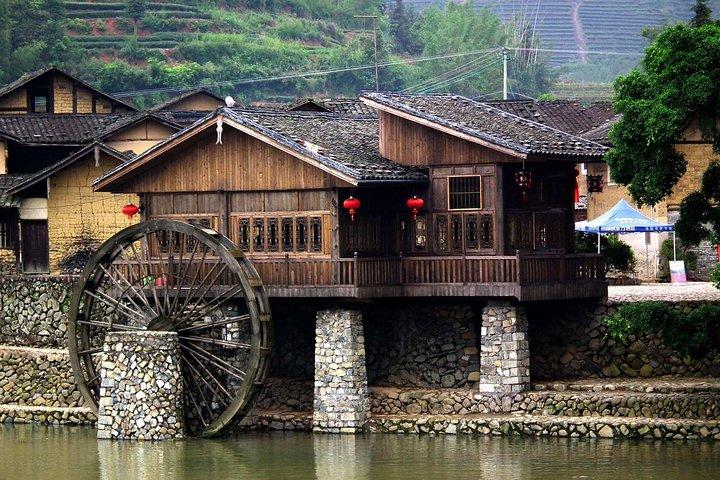 Excursão privada de dia de Xiamen a Tianluokeng Tulou e à antiga vila de Yunshuiyao