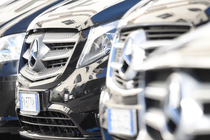 transferência privada de Sorrento para Nápoles com parada em Pompéia (2 horas)