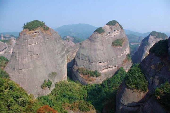 Visite privée de 2 jours: terrasses de riz de Longji et parc de géographie de Ziyuan Bajiaozhai