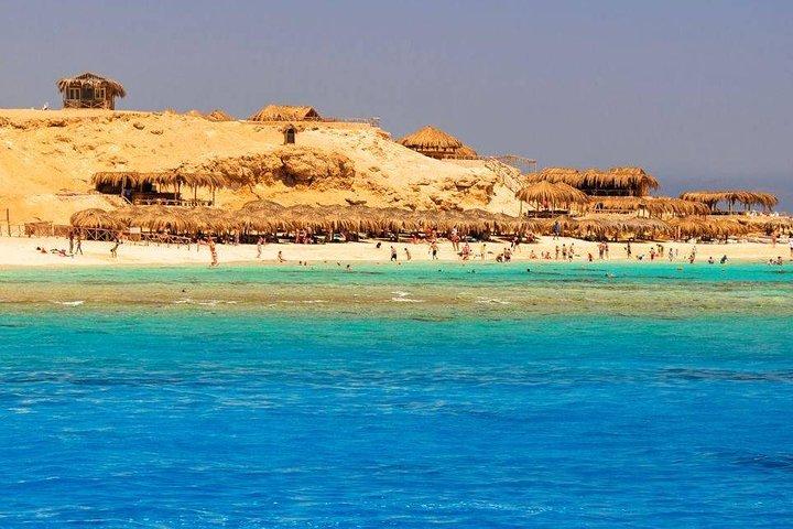 Private Pickup Transfer from Cairo to Hurghada