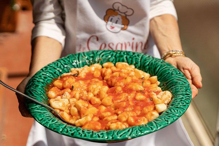Typical Dining & Cooking Demo at Local's Home in Rome