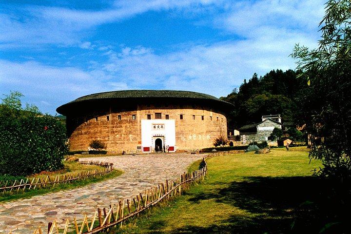 Private Tagestour nach Xiamen zum alten Dorf Yunshuiyao und zum HongkengTulou-Cluster
