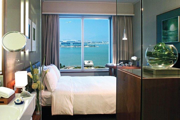 Pacote Novotel Citygate Hong Kong com Disneyland e passeio de teleférico em Ngong Ping