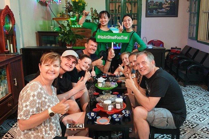 ホイアン半日ストリート フード ガイド付きツアー - HFE
