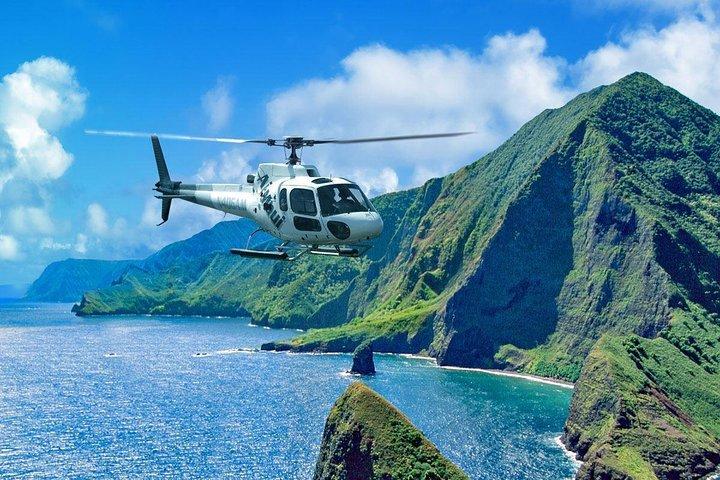 西マウイ・モロカイ島60分ヘリコプターツアー