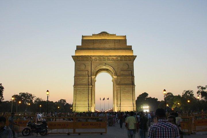 Delhi Tour di Feroz Shah Kotla, Purana Qila e Old Delhi