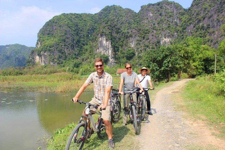 Ninh Binh Trang An Hoa Lu tempel, Mua grot - Klein & luxe 1dag