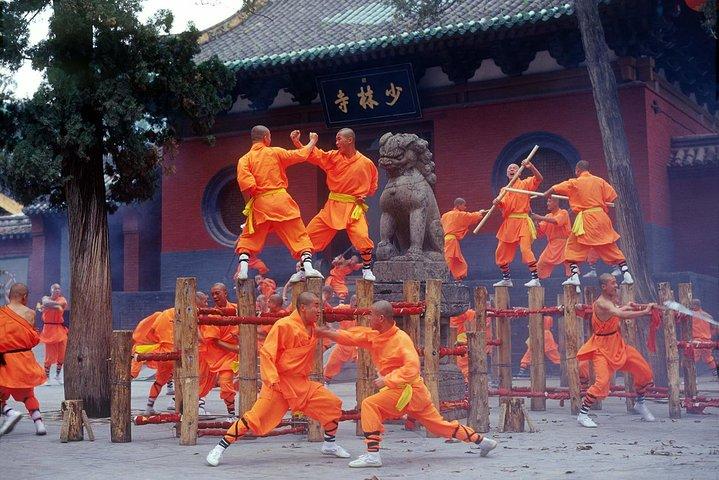 Viagem de um dia ao templo de Luoyang e Shaolin saindo de Xian em trem de alta velocidade
