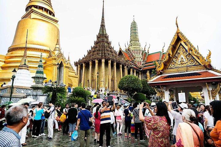 バンコク港海岸小旅行：グランドパレス、ワットポー＆ワットアルン