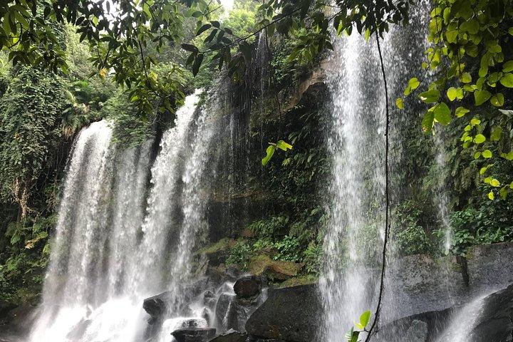 Phnom Kulen Tour : Cascata, 1000 Lingas e Buddha sdraiato