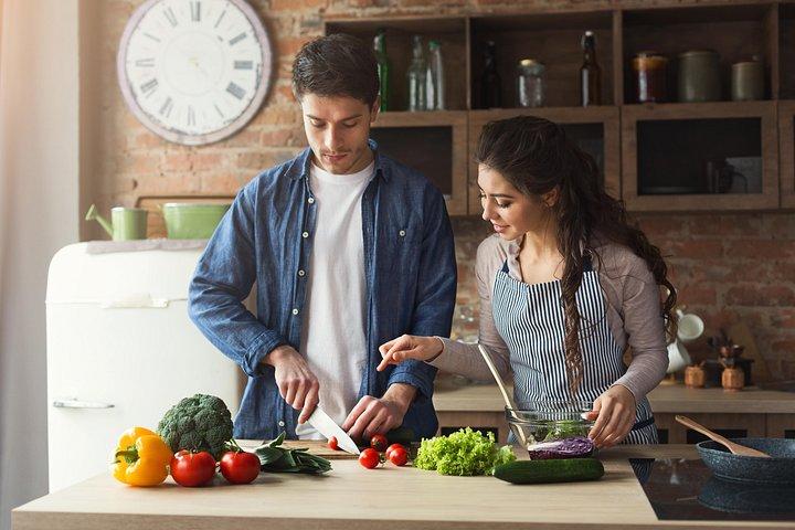 ファサーノの小グループ市場ツアーと料理教室
