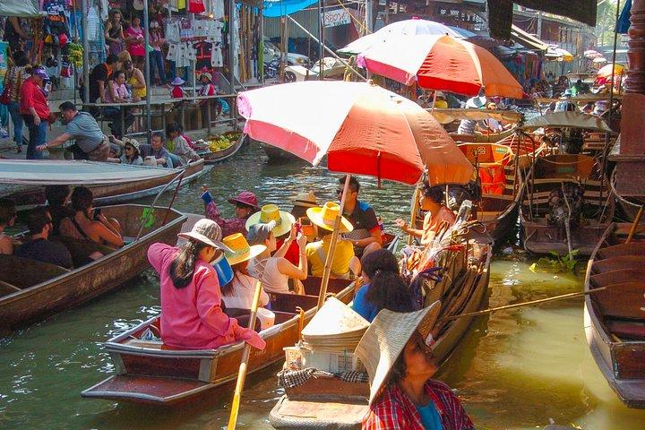 Halvdags Damnoen Saduak Floating Market Small Group Tour